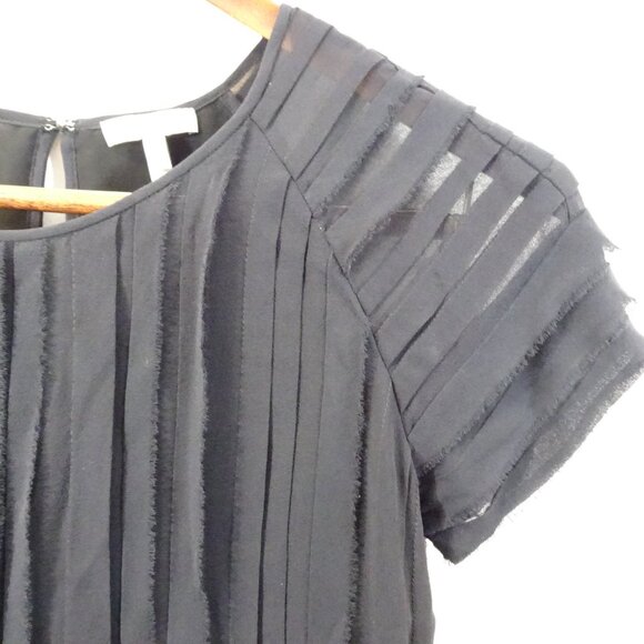 Joie 100% Silk Black Pleated Short Sleeve Blouse Small Raw Edge Career Wear - Picture 7 of 8